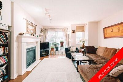 Brighouse South Townhouse for sale:  3 bedroom 1,305 sq.ft. (Listed 2020-10-21)